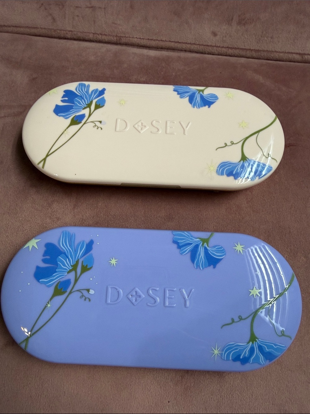Floral daily pill Case — Blue and Cream